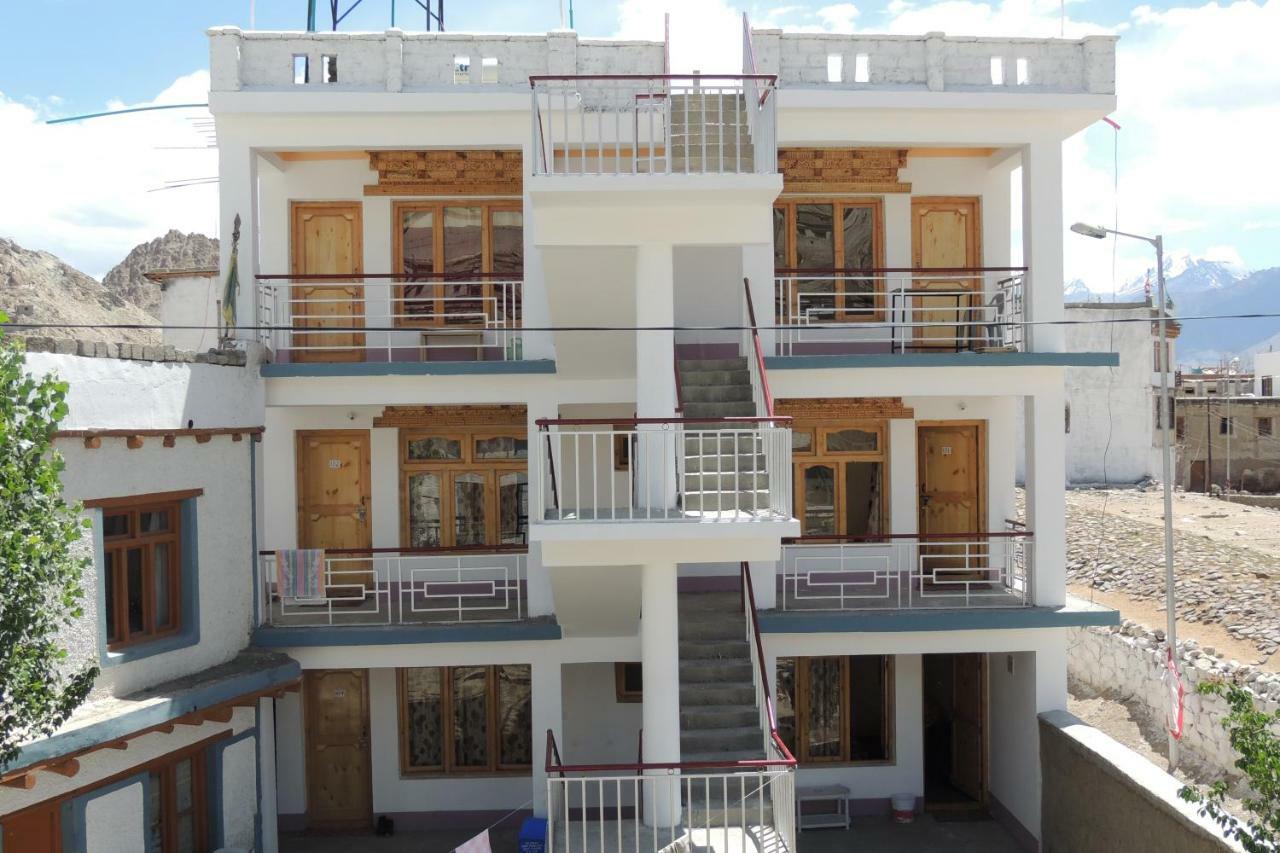 Babu Guest House Leh Exterior photo